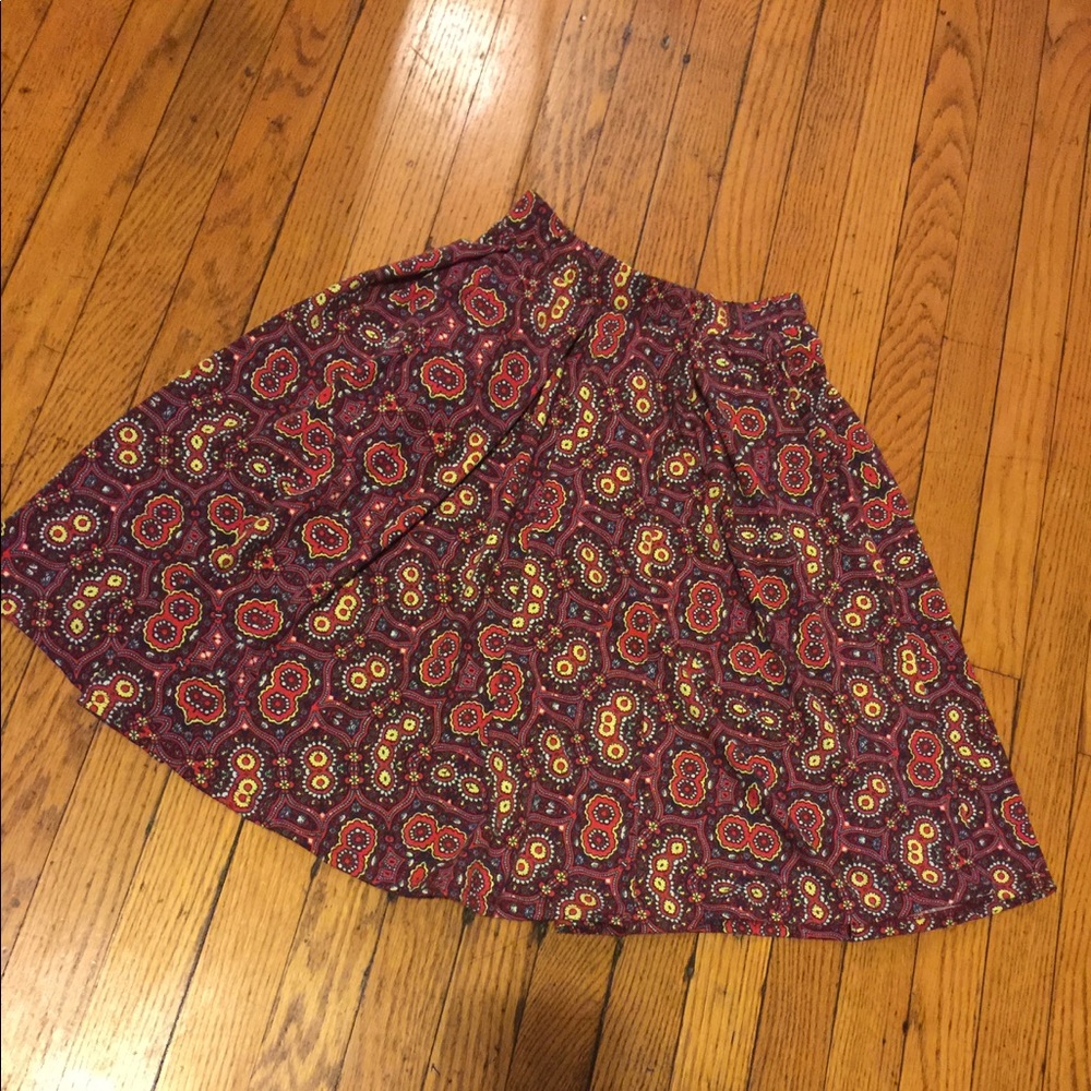 Lularoe skirt